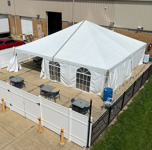 30 x 30 Foot Frame Tent (72-120 Seats)