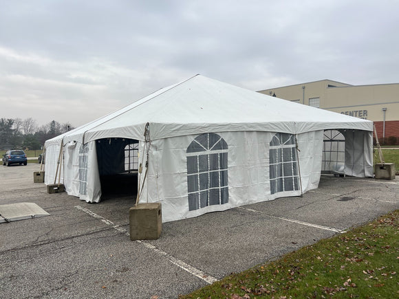 30 x 40 Foot Frame Tent (96-160 Seats)