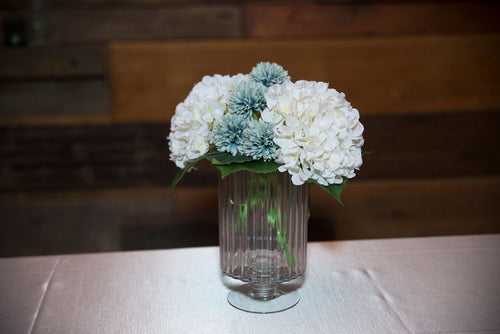 Centerpiece - Ribbed Glass Vase 9