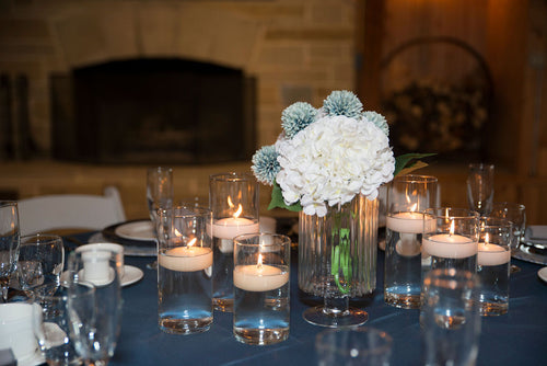 Centerpiece - Ribbed Glass Vase 9