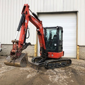 Mini Excavator 3.5 Ton - Kubota U35 - ENCLOSED CAB W/ Thumb